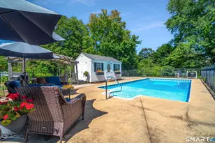 3 Linda Ct, North Branford, CT 06472 - Photo 39
