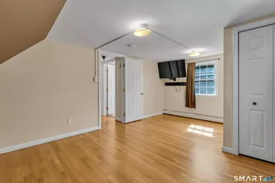 206 Alps Road, Branford, CT 06405 - Photo 21