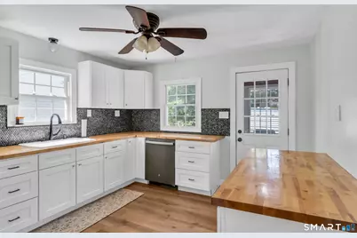 206 Alps Road, Branford, CT 06405 - Photo 11
