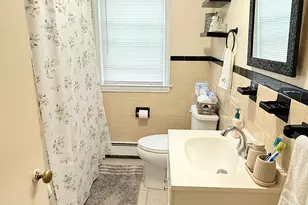 39 Chatham St, New Haven, CT 06513 - Photo 7