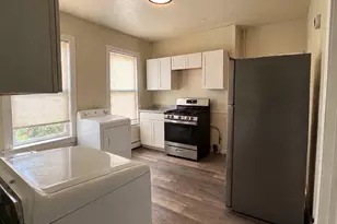 61-63 Elliott St, Hartford, CT 06114 - Photo 5