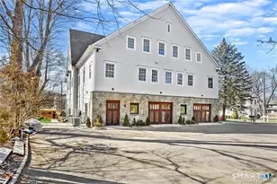 2 Hollyhock Rd, Wilton, CT 06897 - Photo 3