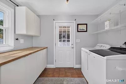 75 Meadow View Road, New Haven, CT 06519 - Photo 13