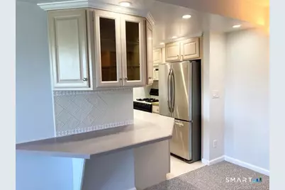 27 Northill Street #5W, Stamford, CT 06907 - Photo 5