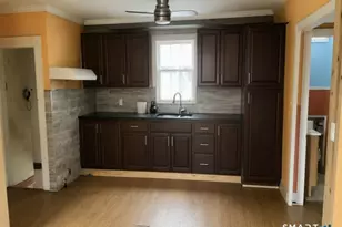228 Clark St, Bridgeport, CT 06606 - Photo 5