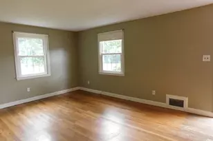 3 Pleasant Dr, Hamden, CT 06514 - Photo 9