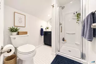 19 Woodway Rd, Stamford, CT 06907 - Photo 15
