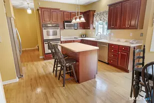 9 Taylor Ridge Rd, Clinton, CT 06413 - Photo 5