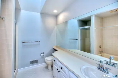 124 Harvest Commons #124, Westport, CT 06880 - Photo 19
