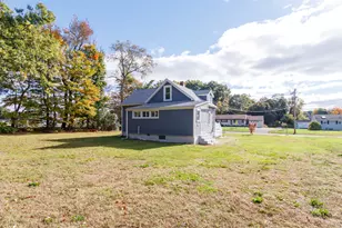 61 Clark Ave, North Haven, CT 06473 - Photo 15