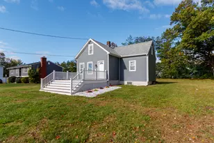 61 Clark Ave, North Haven, CT 06473 - Photo 3