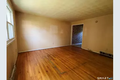75 Saltonstall Parkway #22, East Haven, CT 06512 - Photo 5