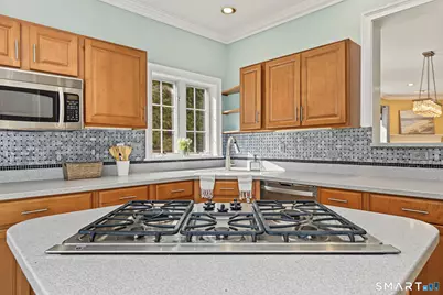 155 Wolfpit Avenue, Norwalk, CT 06851 - Photo 11