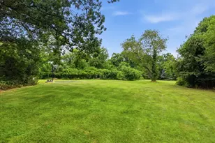 23 Pepperbush Dr, Hebron, CT 06231 - Photo 9