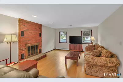 190 Valley View Road, Manchester, CT 06040 - Photo 9