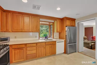 190 Valley View Road, Manchester, CT 06040 - Photo 3