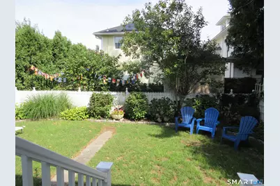 10 Elliott Avenue, New London, CT 06320 - Photo 15