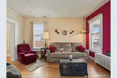 64 Glendale Avenue, Bridgeport, CT 06606 - Photo 11