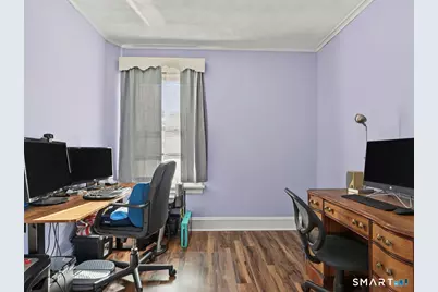 64 Glendale Avenue, Bridgeport, CT 06606 - Photo 15