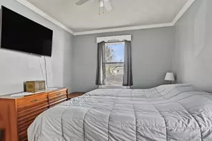 64 Glendale Ave, Bridgeport, CT 06606 - Photo 19