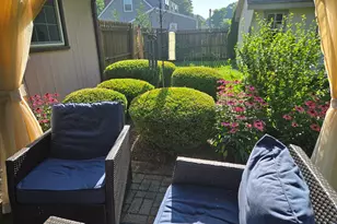 161 Delaware Dr, Stratford, CT 06614 - Photo 37