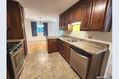 9 Oak Forest Drive #4, Manchester, CT 06042 - Photo 13
