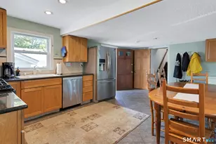 840 Monroe Turnpike, Monroe, CT 06468 - Photo 5