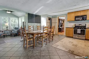 840 Monroe Turnpike, Monroe, CT 06468 - Photo 7