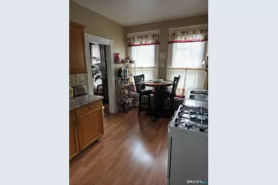 [Address not provided], New Haven, CT 06519 - Photo 13