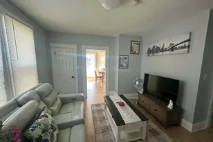 63 Whitmore St, Hartford, CT 06114 - Photo 23
