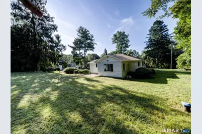 6 Whalehead Drive, Ledyard, CT 06335 - Photo 3