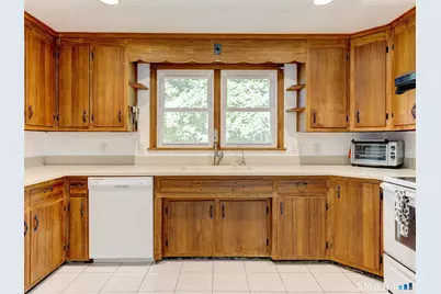 6 Whalehead Drive, Ledyard, CT 06335 - Photo 13