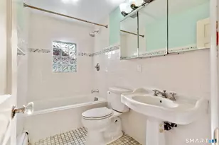 40 Emerson St, Norwalk, CT 06855 - Photo 17
