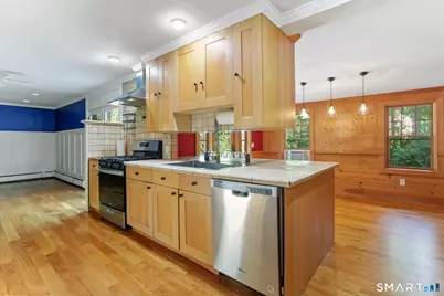 40 Emerson Street, Norwalk, CT 06855 - Photo 13