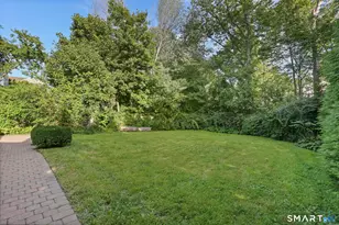 40 Emerson St, Norwalk, CT 06855 - Photo 33