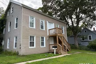 39 Elizabeth St, Norwich, CT 06360 - Photo 1