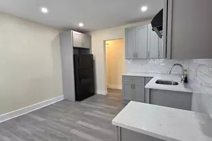 82 Bunker Hill Ave, Waterbury, CT 06708 - Photo 21