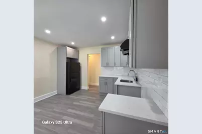 82 Bunker Hill Avenue #1st Fl, Waterbury, CT 06708 - Photo 21