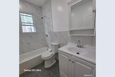 82 Bunker Hill Avenue #1st Fl, Waterbury, CT 06708 - Photo 17