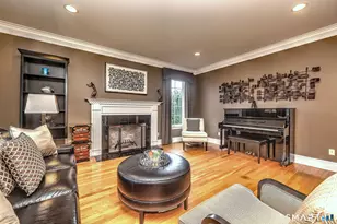 914 Rainbow Trail, Orange, CT 06477 - Photo 9