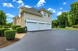 914 Rainbow Trail, Orange, CT 06477 - Photo 5