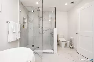 58 Davenport Dr, Stamford, CT 06902 - Photo 11