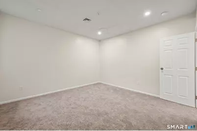 682 Main Street #2F, Middletown, CT 06457 - Photo 13