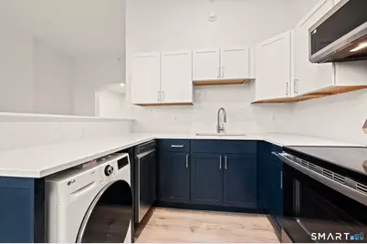 542 Main Street #2A, Middletown, CT 06457 - Photo 5