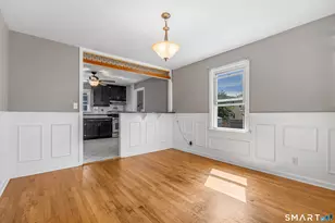 75 Ocean Ave, Bridgeport, CT 06605 - Photo 11