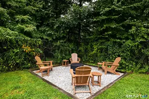 51 October Hill Rd, Hamden, CT 06518 - Photo 35