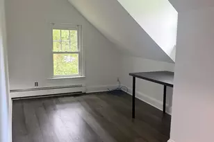 32 Chestnut Hill Rd, Newtown, CT 06482 - Photo 21