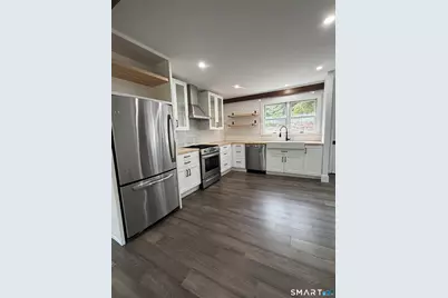 32 Chestnut Hill Road, Newtown, CT 06482 - Photo 5