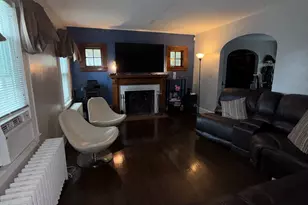 704 W Taft Ave, Bridgeport, CT 06604 - Photo 5