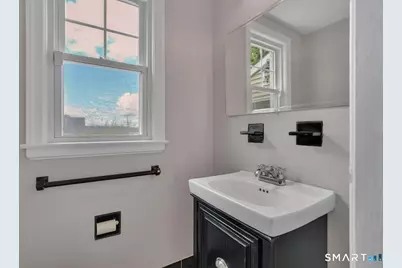 17 Crown Street, Bristol, CT 06010 - Photo 15
